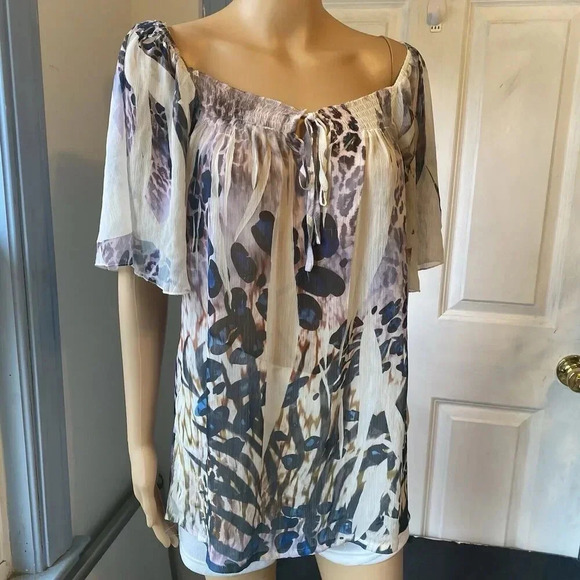 Mushka by Sienna Rose White Sheer Mesh Floral Print Women’s L Blouse EUC Fairly - Picture 8 of 8